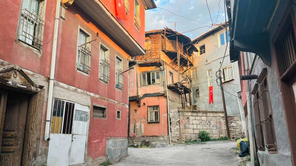 Ankara’nın Yahudi Mahallesi: Harabeye Dönmüş Bir Geçmiş - Tuğçe Yılmaz