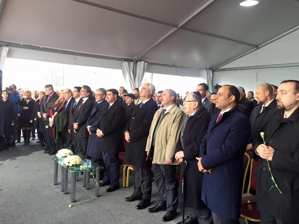 “Struma’da kaybettiklerimizden özür diliyorum”