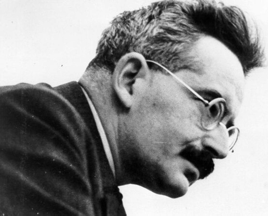 İyi ki doğdun Walter Benjamin – Melike Karaosmanoğlu
