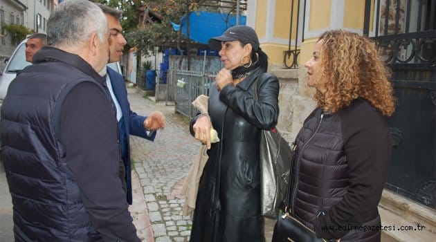 Dedelerini aradılar