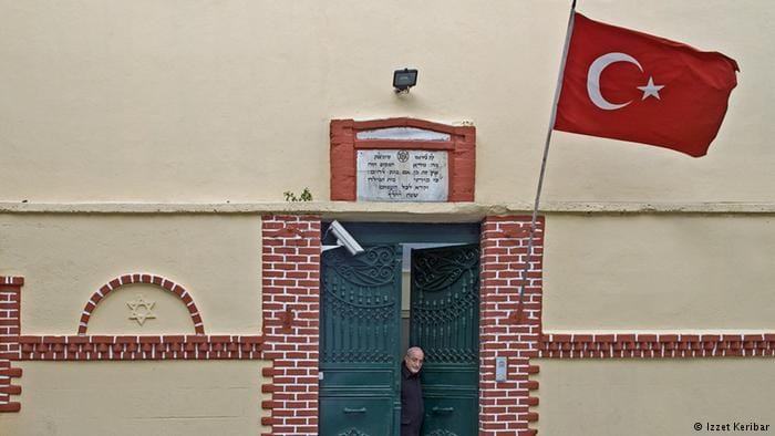 “Madem misafirperverdik, 500 yıl öncede mi kaldı o misafirperverlik!”