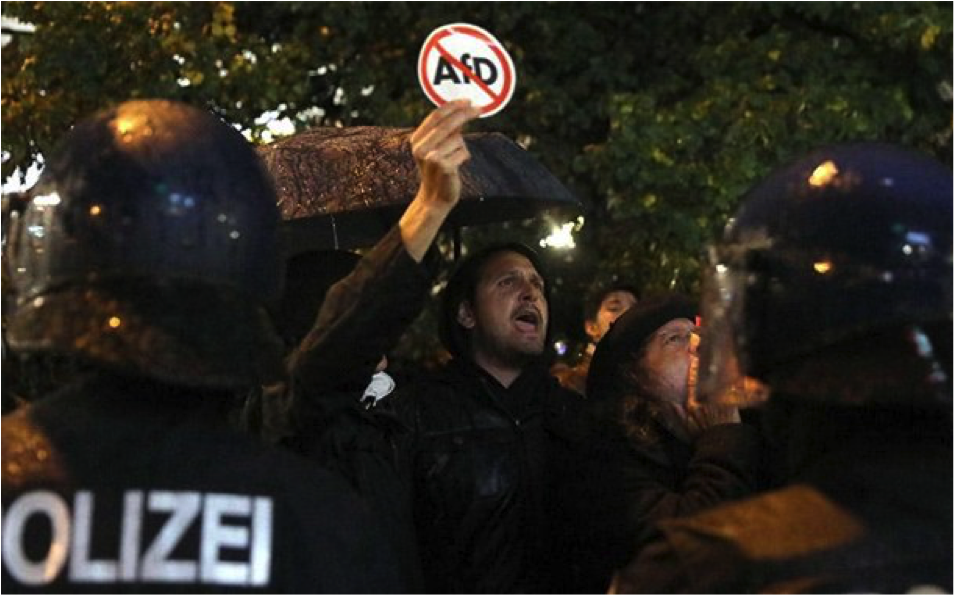 Naziler Meclise Girdi! Peki Ya Sonra?