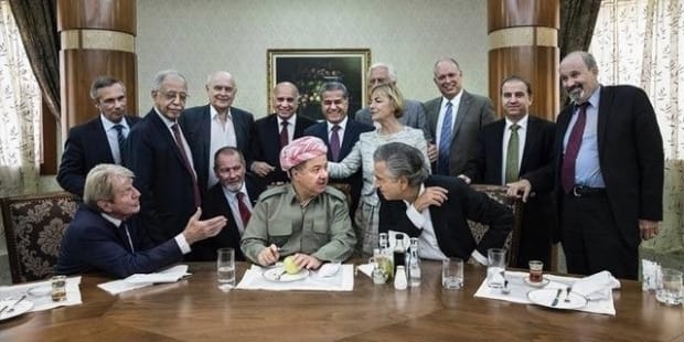Erdoğan’dan Barzani’ye: “Sağına eski Fransız bakanı, soluna Yahudiyi almışsın!..” eleştirisi