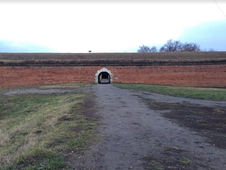 Bir Tecrit Kampı: Terezin – Dilâ Özer