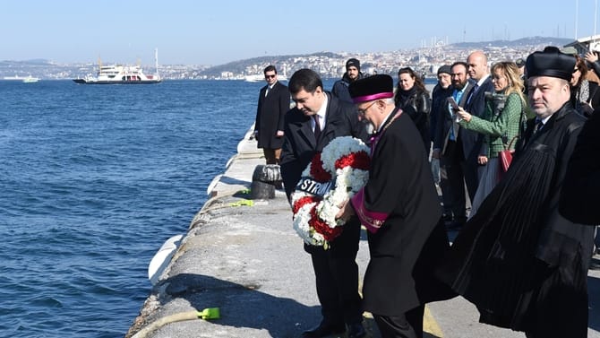 Struma Gemisinde Hayatını Kaybedenler Sarayburnu’nda Anılıyor