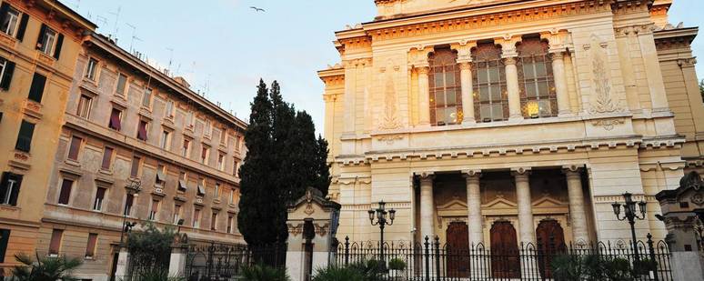 Mussolini’nin Hevesli Cellatları: İtalya Yahudilerinin Soykırımı