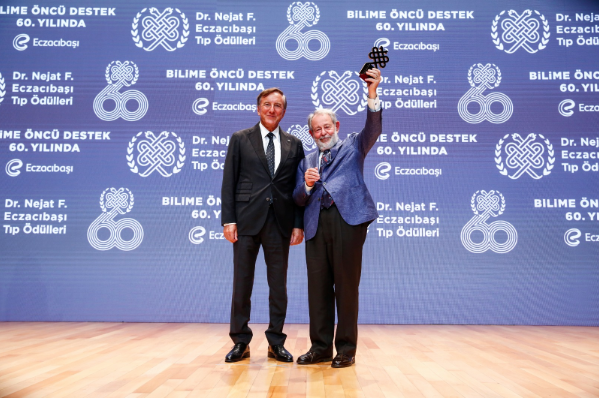 Dr. Nejat F. Eczacıbaşı Tıp Ödülleri sahiplerini buldu: Onur Ödülü, davranış nörolojisi alanında çalışan Prof. Dr. Mesulam’a verildi