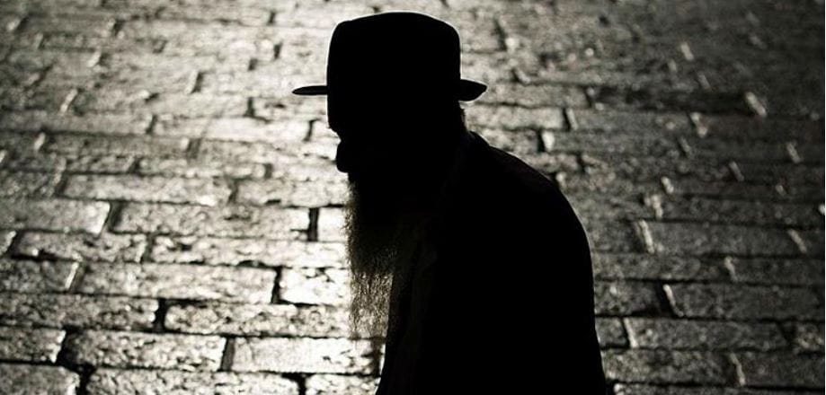 “Her dört Alman’dan biri Yahudi düşmanı”