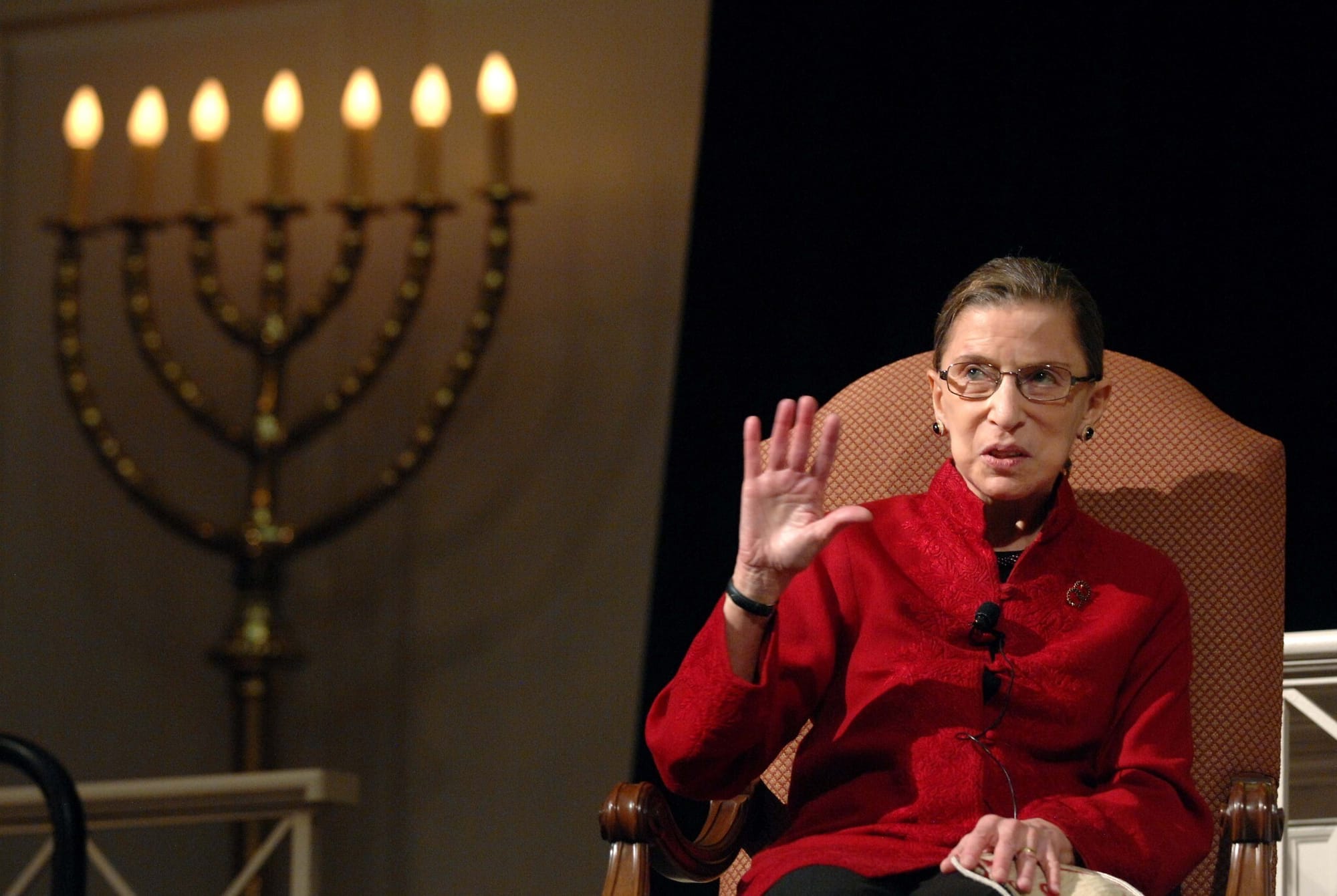 Ruth Bader Ginsburg: Hayatı ve Mirası – Yunus Emre Erdölen & Nesi Altaras