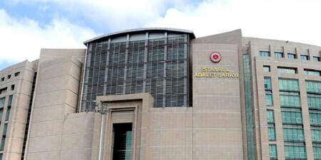 Ermeniler’e hakarete ceza yok