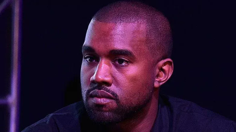 Kanye West’in Twitter ve Instagram hesapları “Yahudi karşıtı” paylaşımlar yüzünden silindi