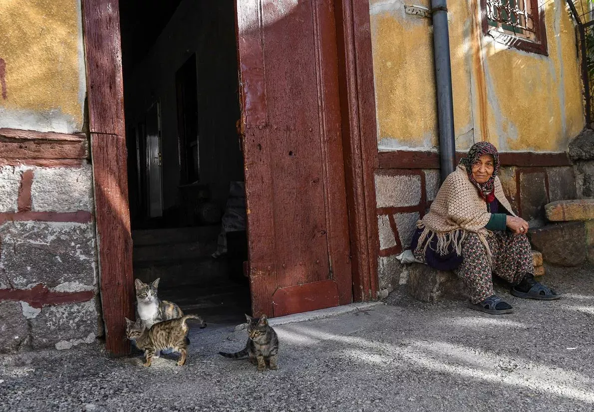 Bir zamanlar bütün kapıların  açık olduğu bir mahalle: Yahudi Mahallesi