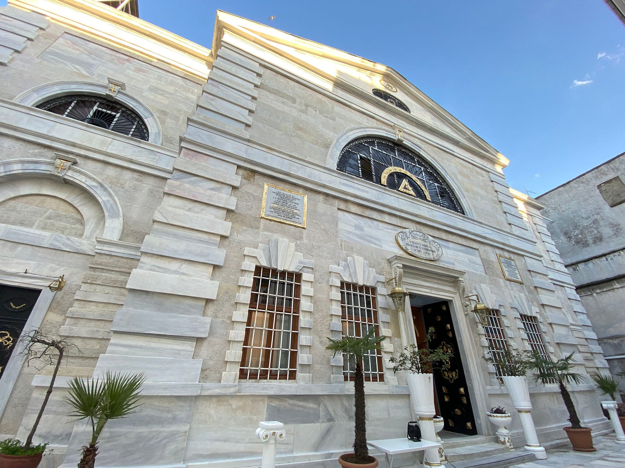 Beyoğlu Üç Horan seçimi ertelendi