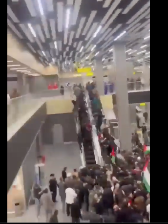 Dağıstan’ın Mahaçkale Havalimanı’nda Yahudilere yönelik ırkçı saldırı