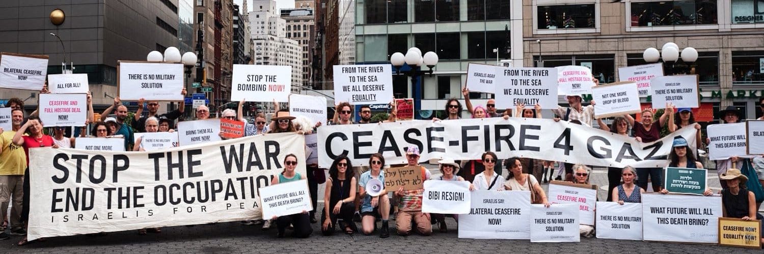 New York’taki İsrailli Barış Aktivistleriyle röportaj: “Savaşı desteklemek şu anda İsrail’de Bibi hariç kimseye yardımcı olmuyor”