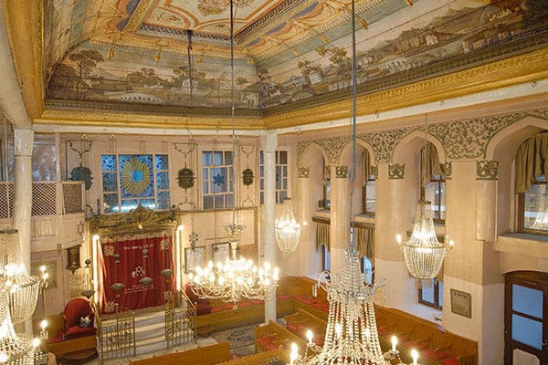 Balat’taki Tarihi Yanbol Sinagogu 2 Yıl Süren Restorasyonun Ardından Yeniden Açıldı.